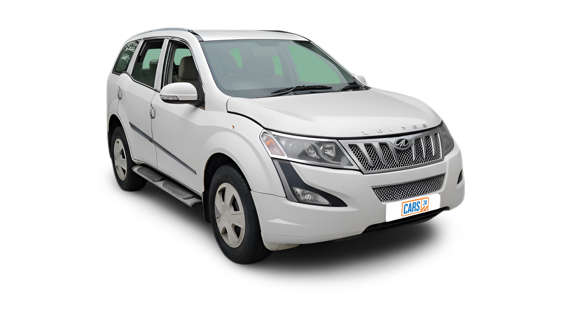 Mahindra XUV500-img